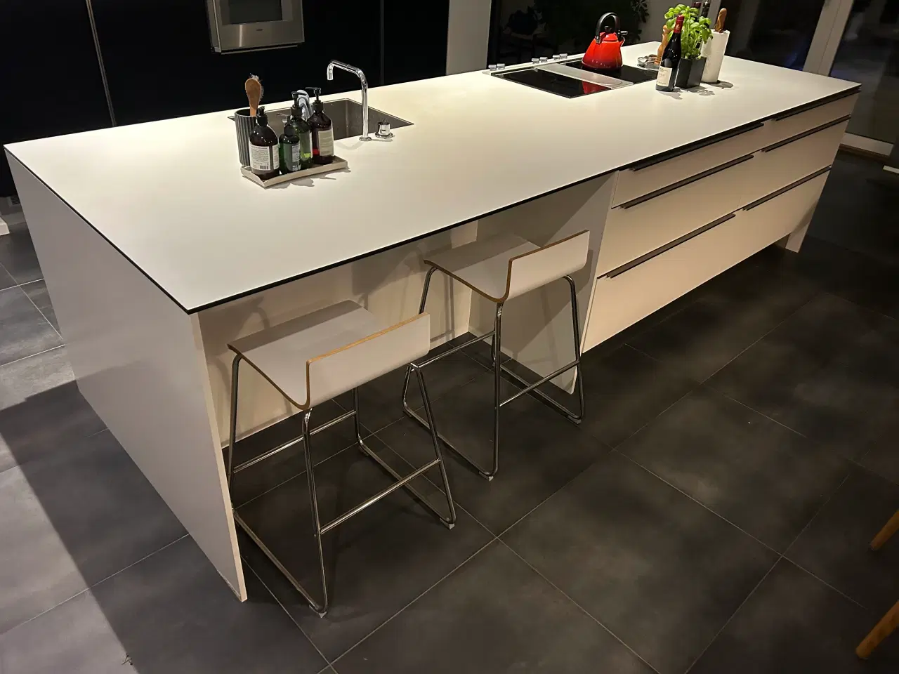 Billede 1 - Invita køkkenø/køkkenmoduler sælges 