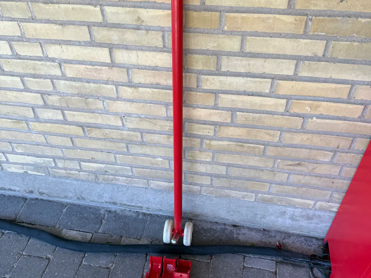Billede 4 - Nima flytbar saxlift 3000 kg
