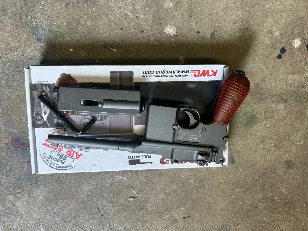 Billede 6 - KWC M712/C96 CO2 pistol - Full Auto