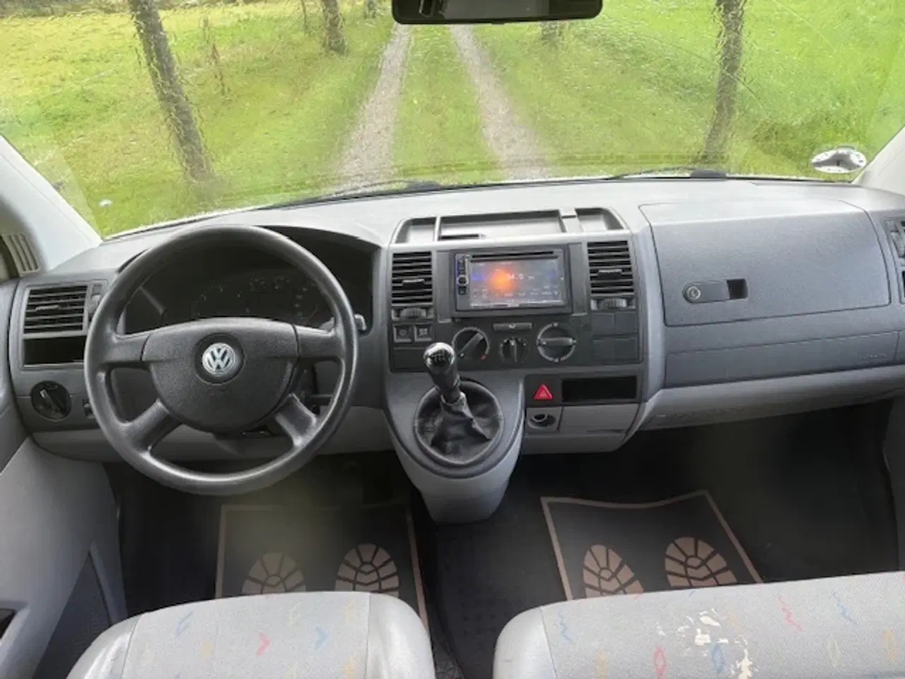 Billede 7 - VW Transporter 2,5 TDi 130 Kassevogn Nysynet