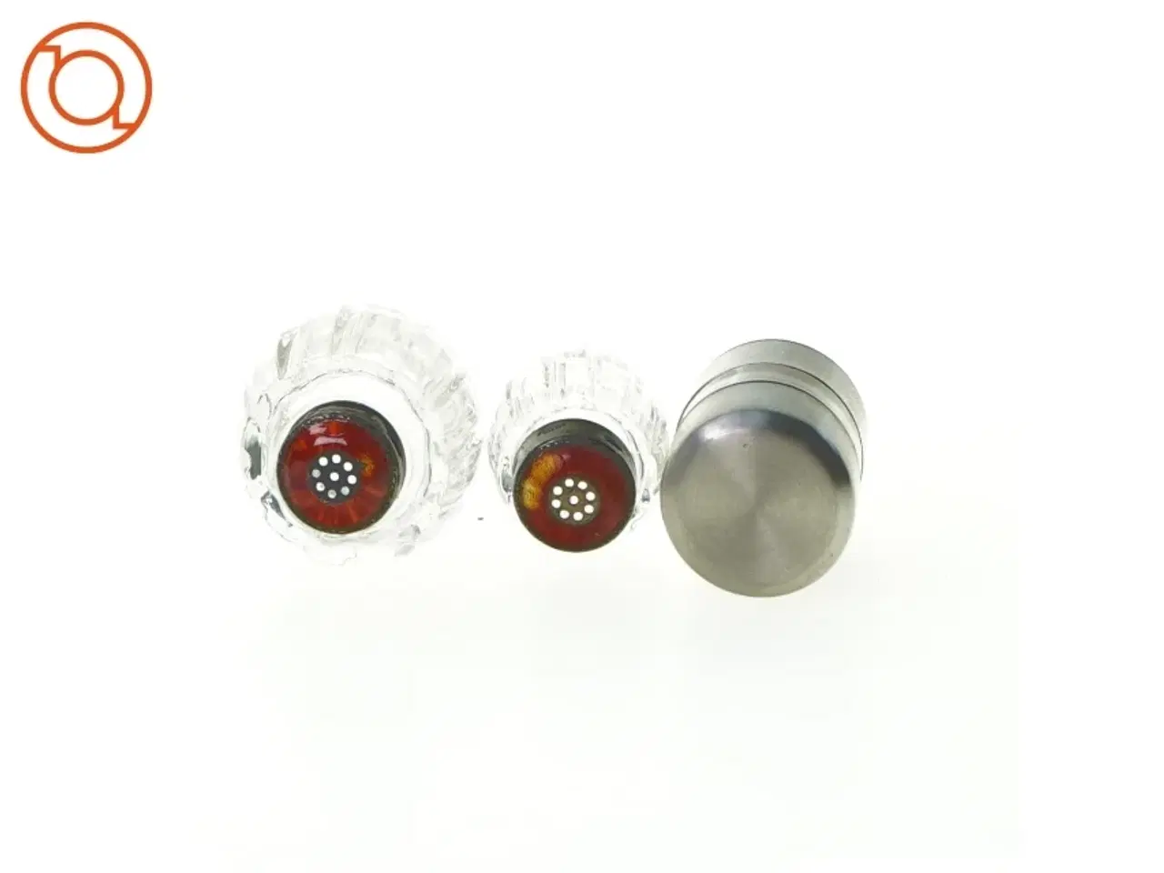 Billede 2 - Salt og peber bøsse fra Dmd (str. 5 x 3 cm, 5 x 4 cm, 3 x 4 cm)