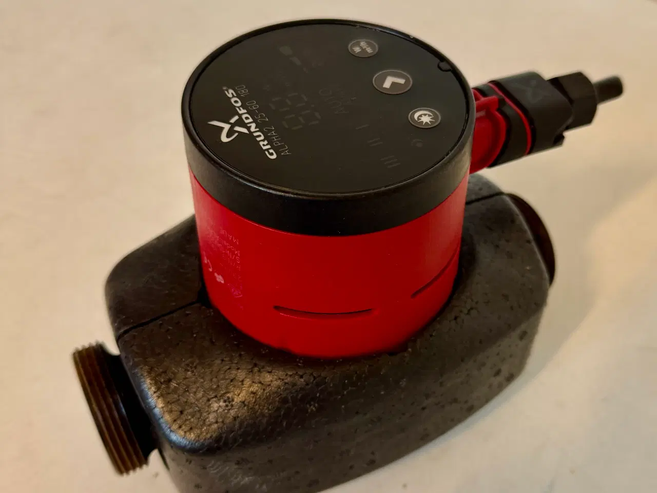 Billede 2 - Grundfos Alpha 2 25-60 180 sælges.  