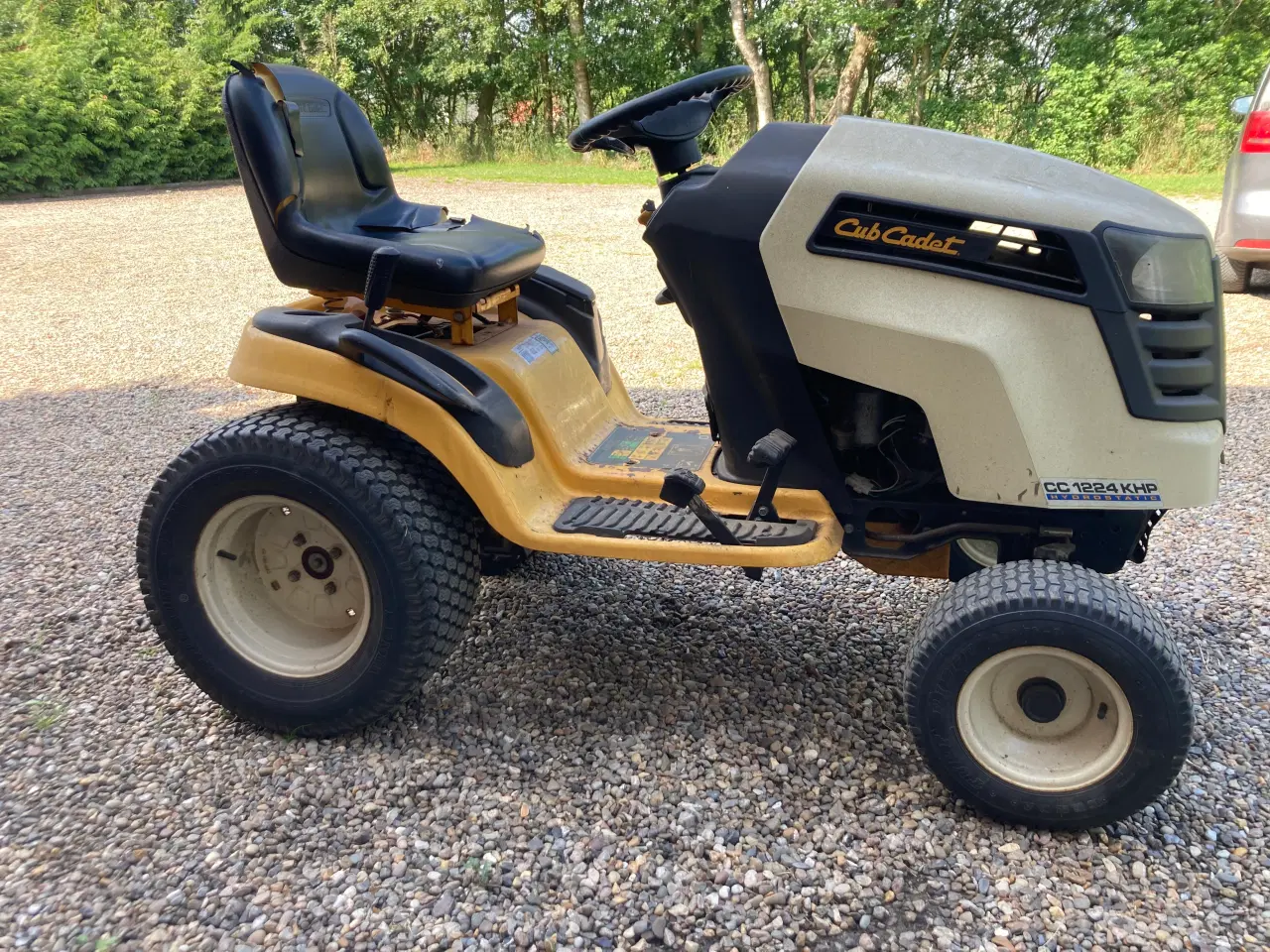 Billede 1 - Cub cadet 1224