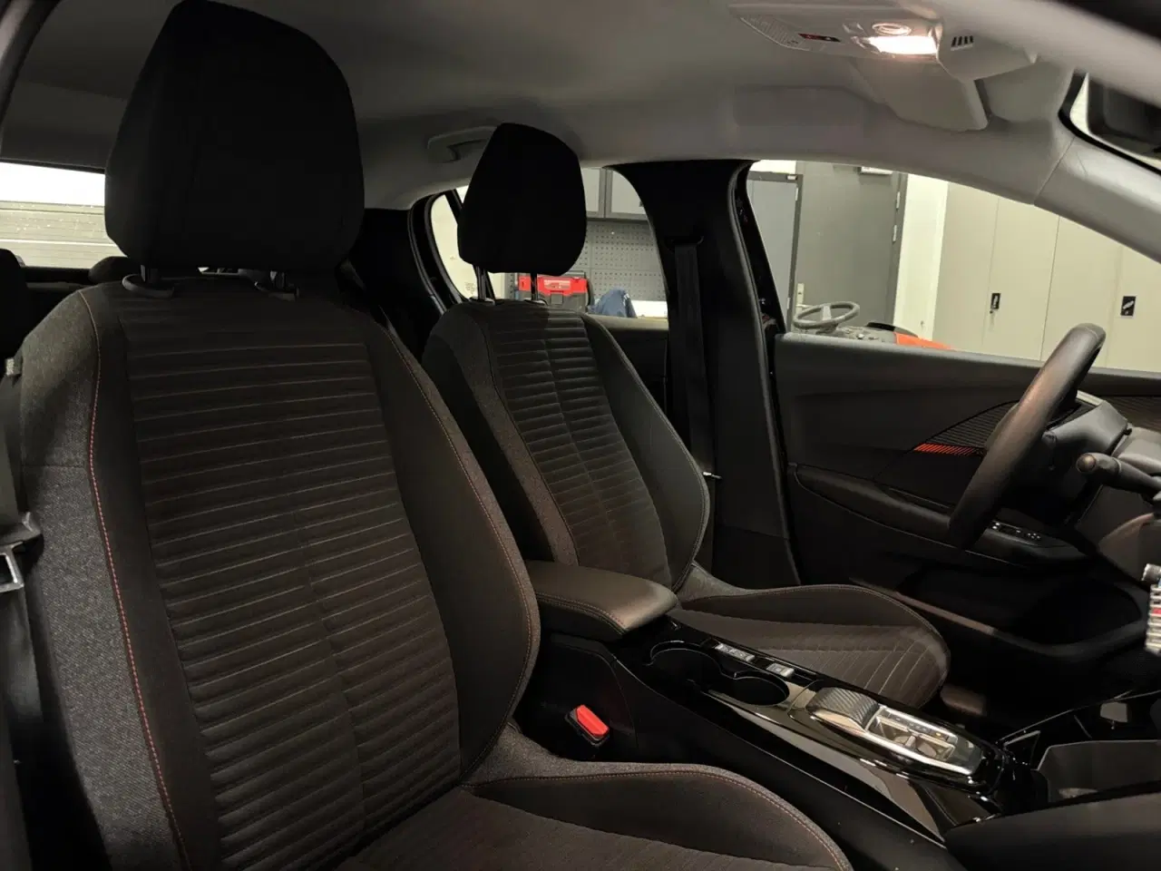 Billede 17 - Peugeot e-208 50 Active