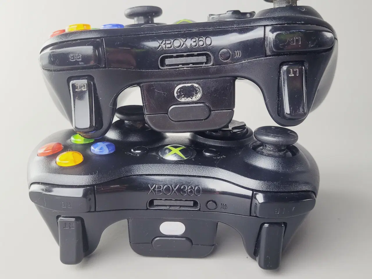 Billede 4 - ⭐️· 2 stk. originale Xbox 360 controllere