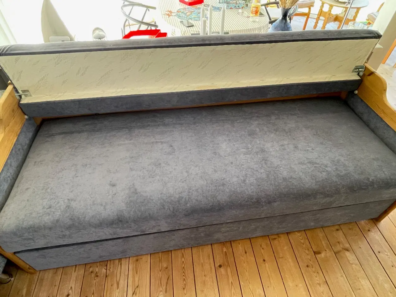 Billede 3 - Sovesofa med blåt alcantara stof