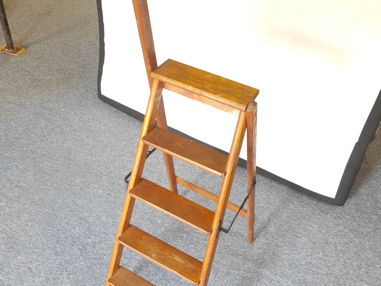 Billede 3 - Flot vintage træstige.