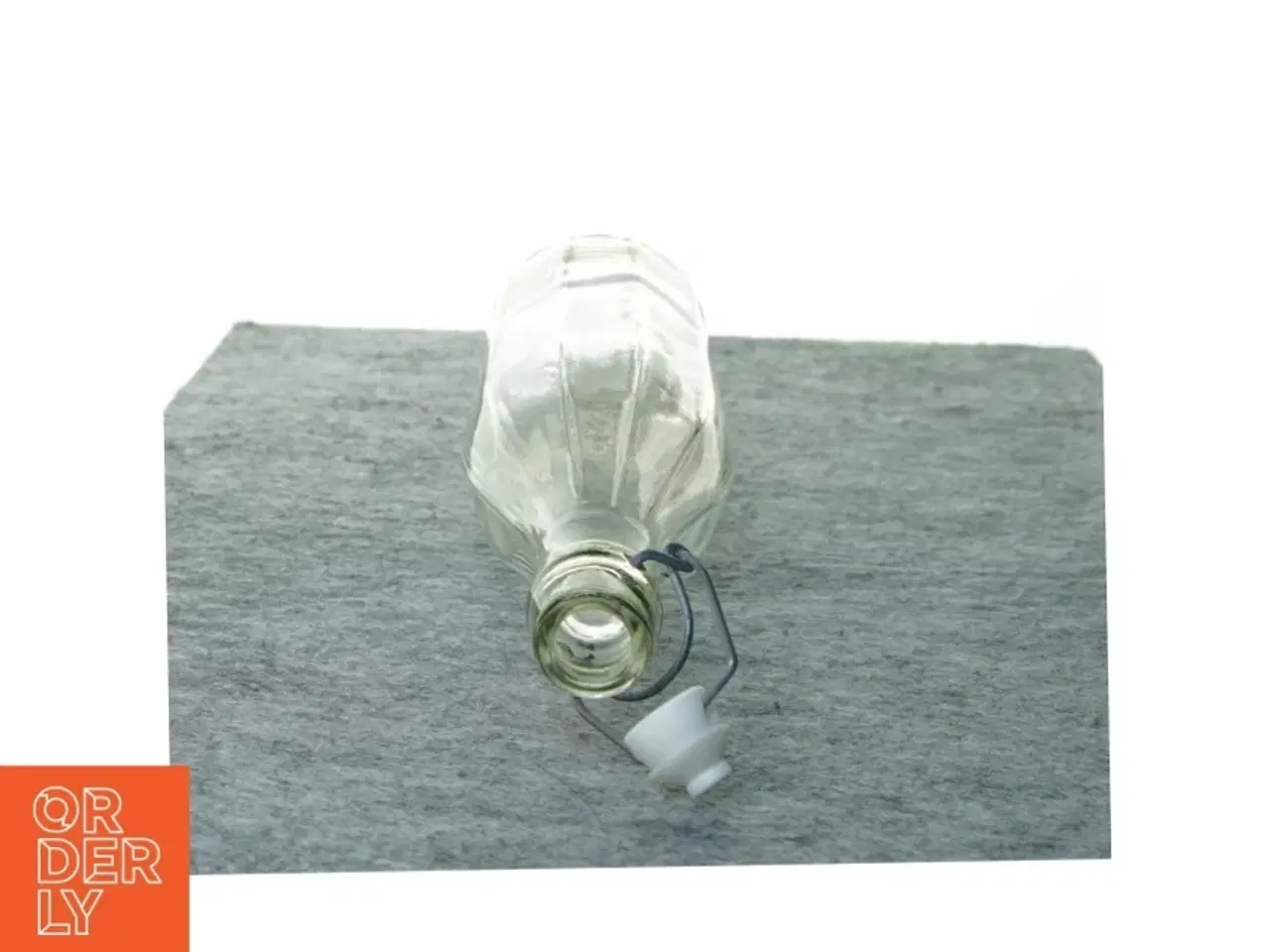 Billede 2 - Stor flaske med patentprop (str. 30 x 9 cm)