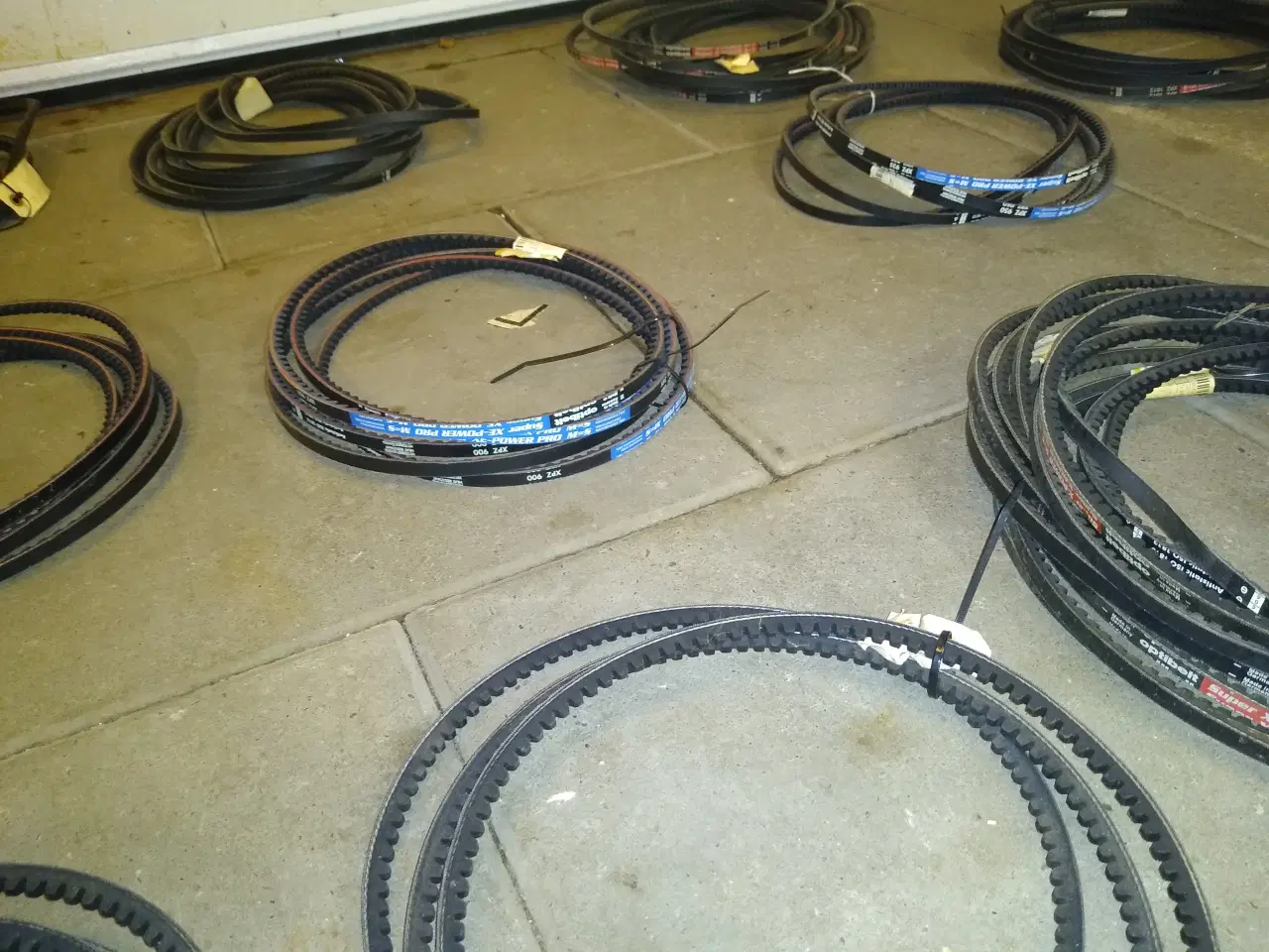 Billede 3 - Ventilatorremme Biler 