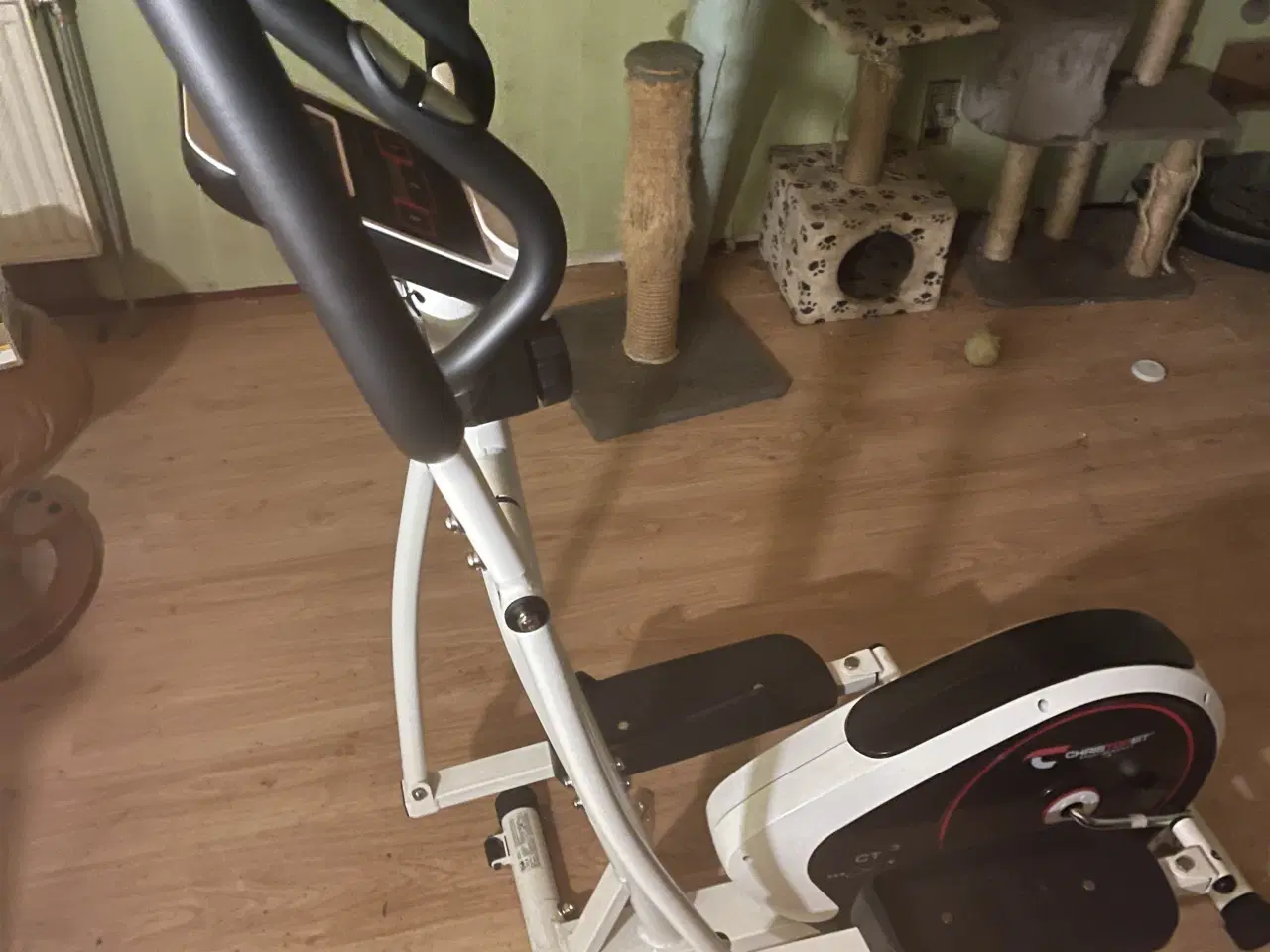 Billede 2 - Crosfit 700kr ny pris 2000