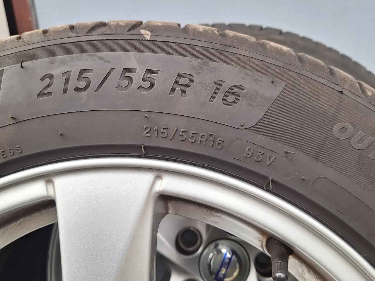 Billede 5 - Michelin sommerdæk på alu fælge, 16"