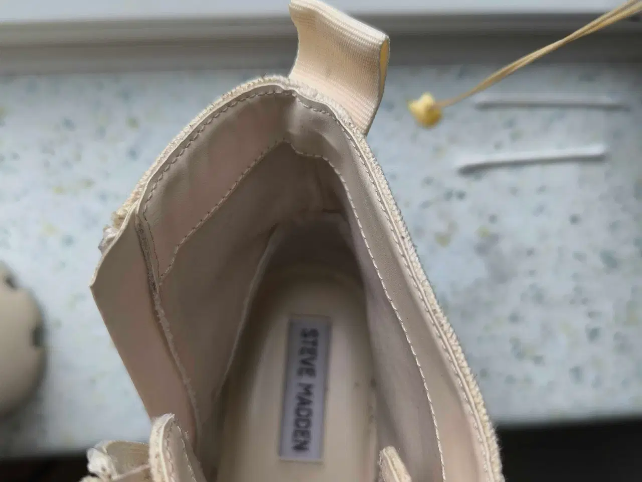 Billede 6 - Meget pænt og moderne canvas sko