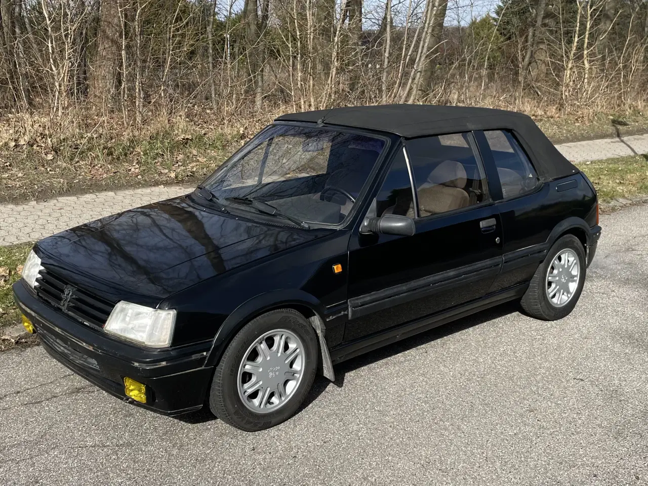 Billede 1 - Peugeot 205 cabriolet 