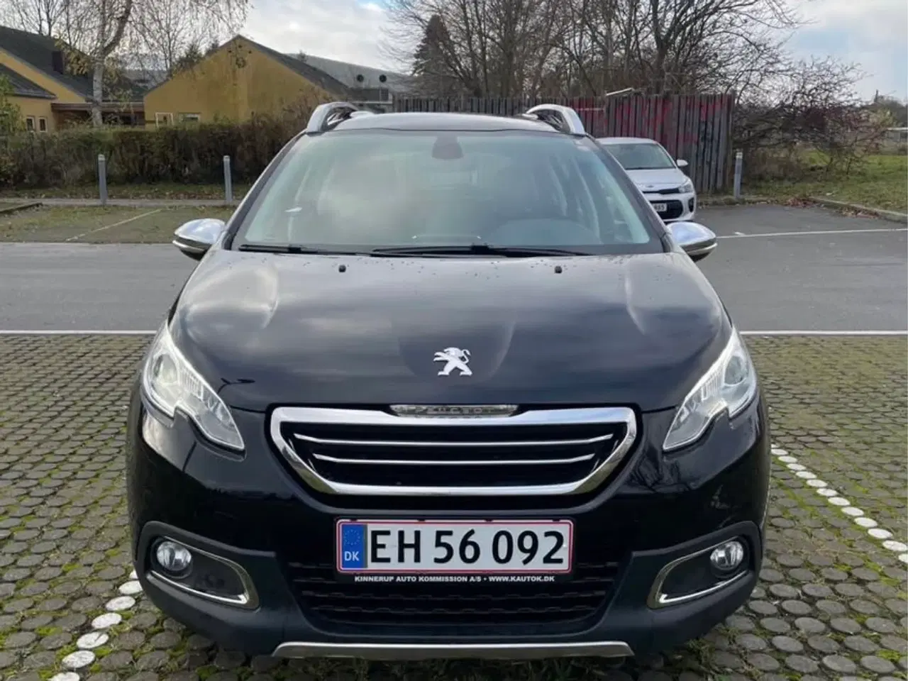 Billede 2 - Peugeot 2008 1,2 VTi – Velholdt, lav km, nysynet –