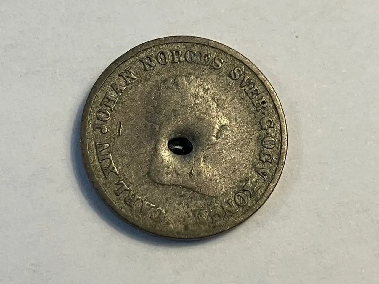 Billede 2 - 4 Skilling 1842 Norge - Dårlig stand