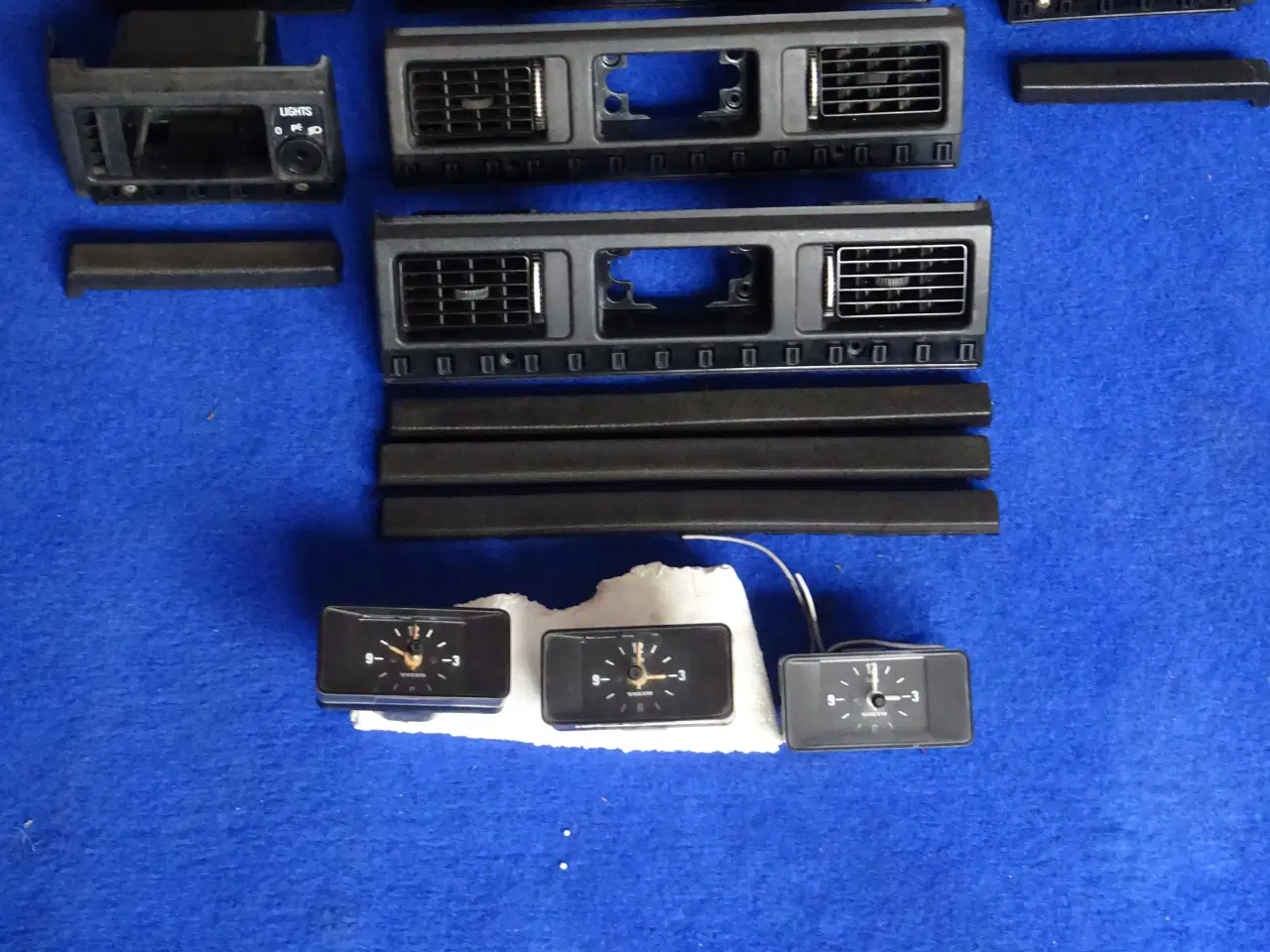 Billede 2 - Volvo 242, 244, 245, 264 interiør dele,speedometer