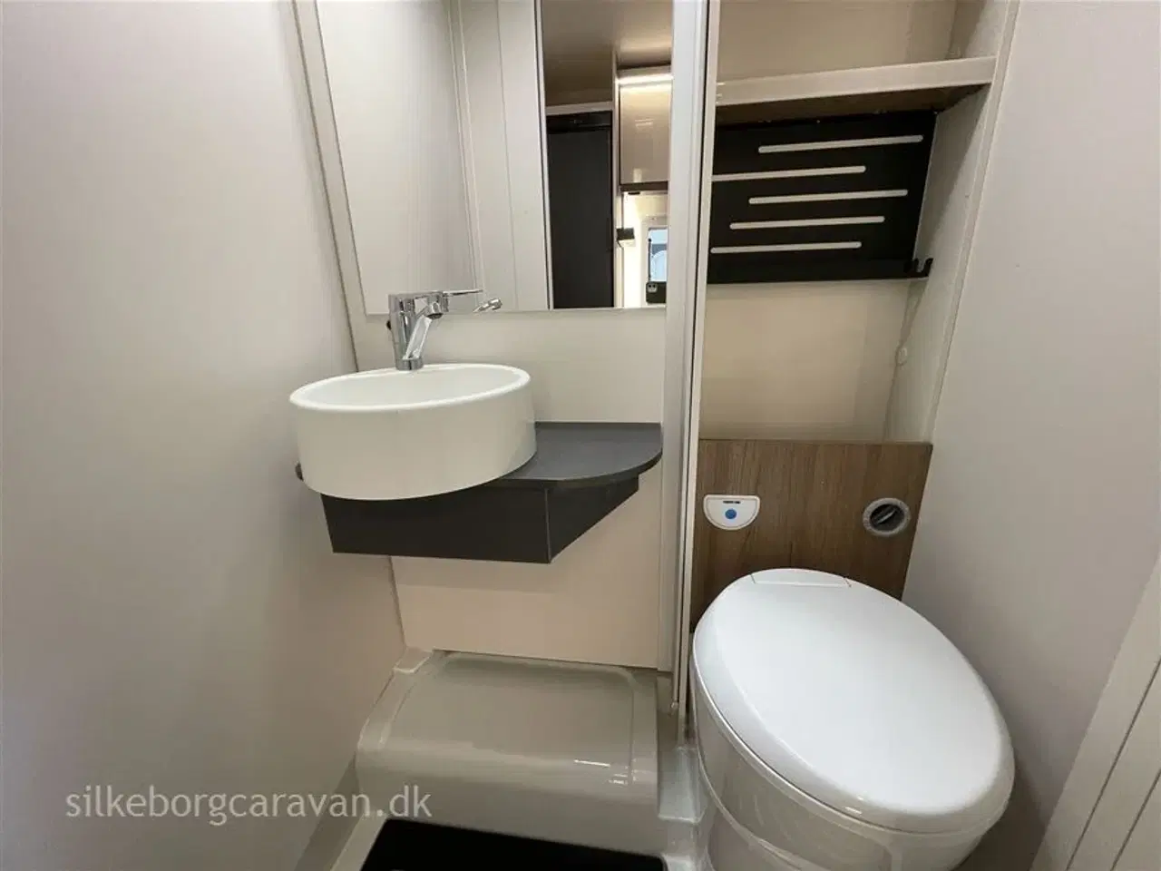 Billede 10 - 2026 - Elnagh Baron