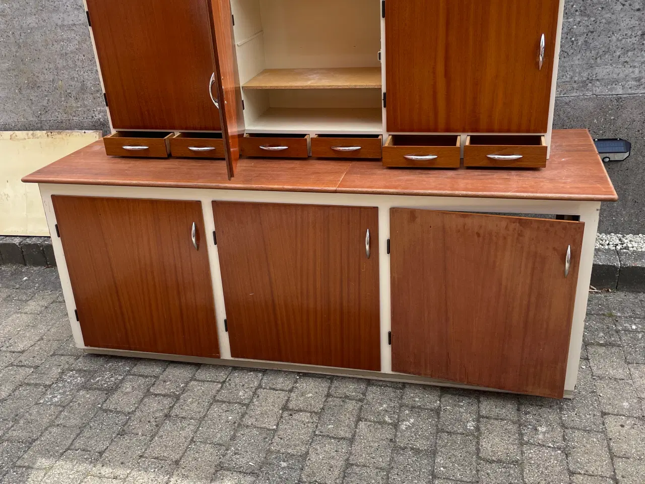 Billede 3 - Retro køkkenbord + overskab