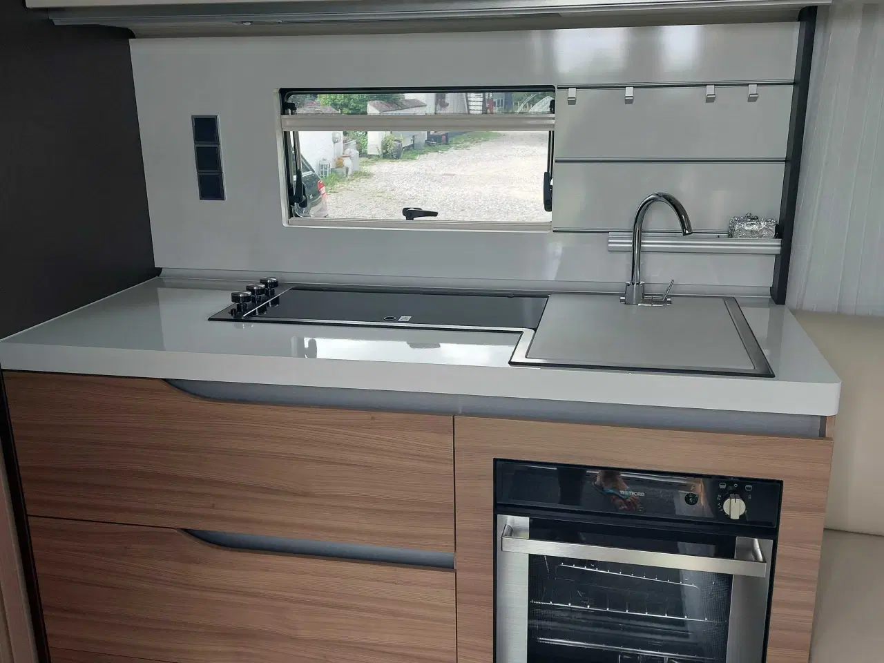 Billede 3 - Adria alpina 663UK 