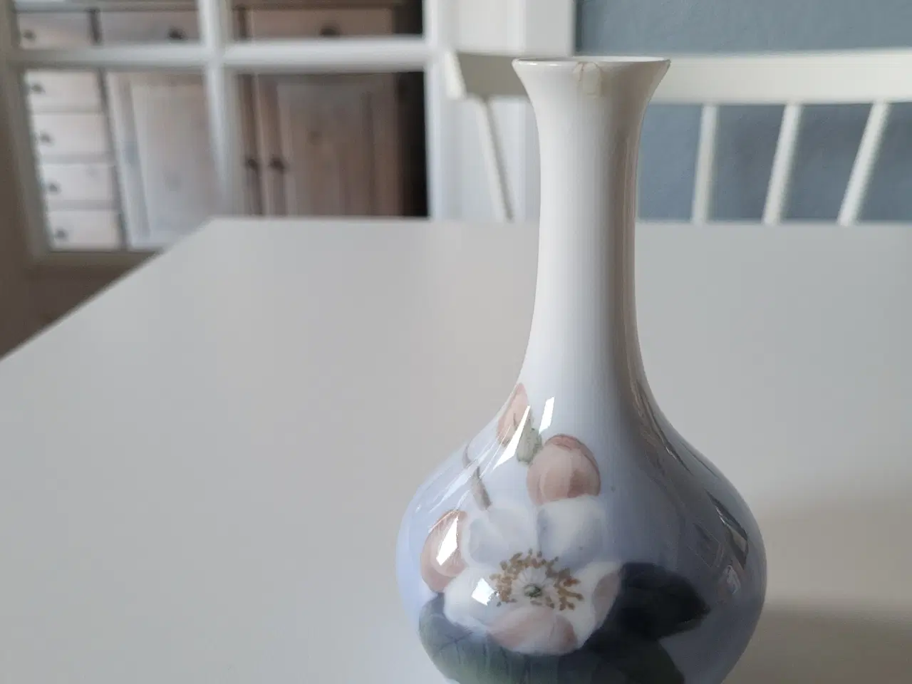 Billede 1 - Lille Bing & Grøndahl vase æbleblomst 8358-143