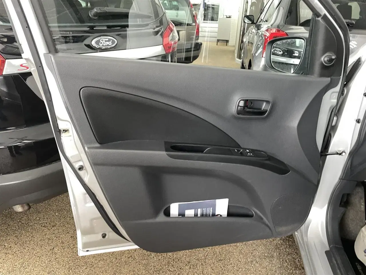 Billede 15 - Suzuki Celerio 1,0 Dualjet 12V Club Gold 68HK 5d