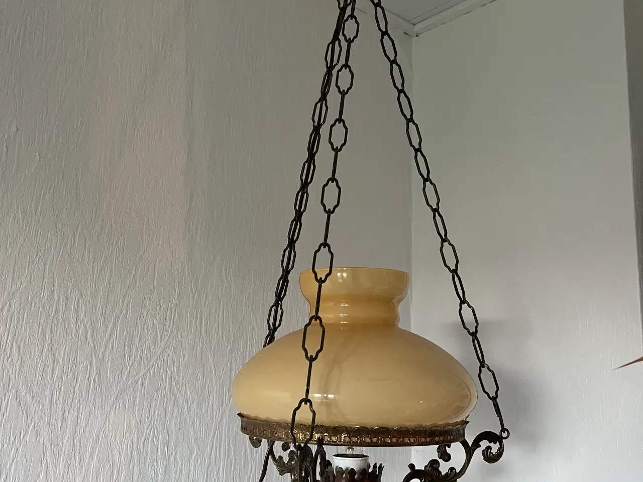 Billede 1 - Loftslampe  i antik stil