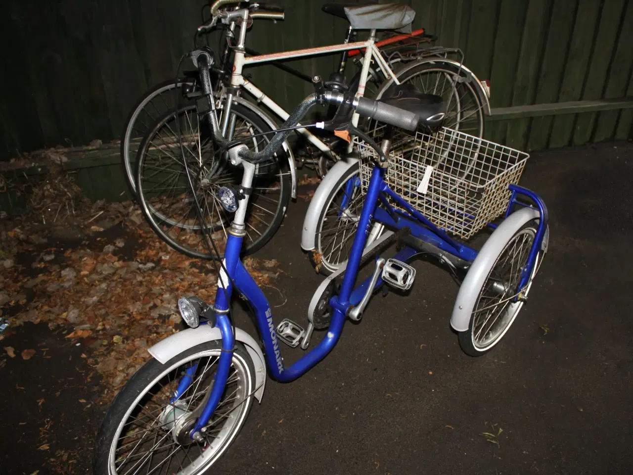 Billede 2 - 3 hjulet handicap cykel af mærket Monark 3313