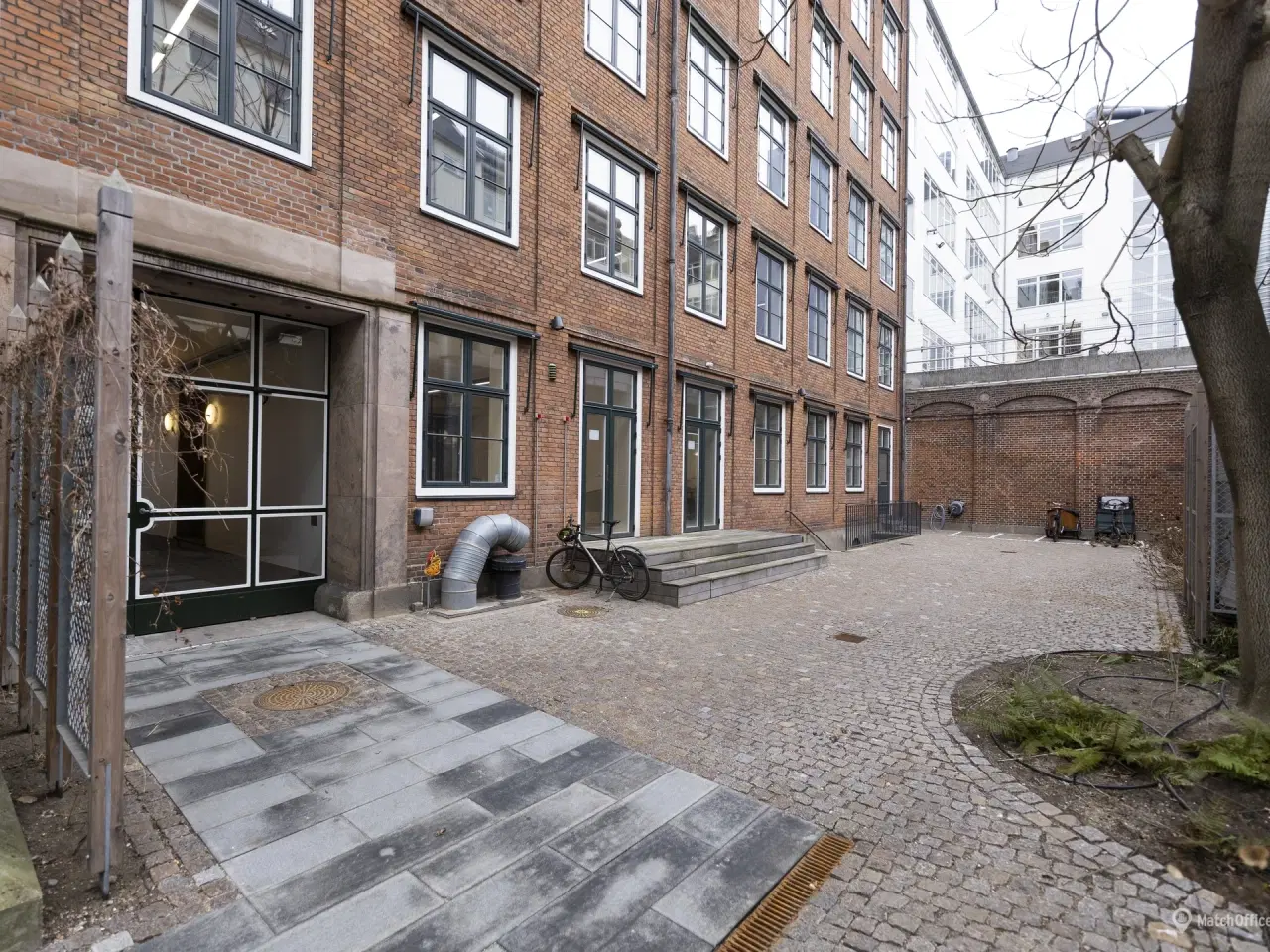 Billede 5 - Vis-a-vis søerne & City