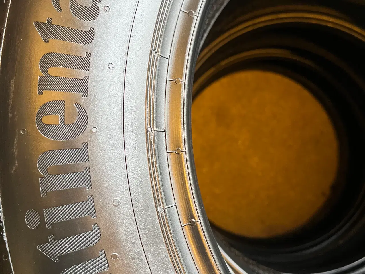 Billede 6 - Nye 185-65-15 sommerdæk. Continental.