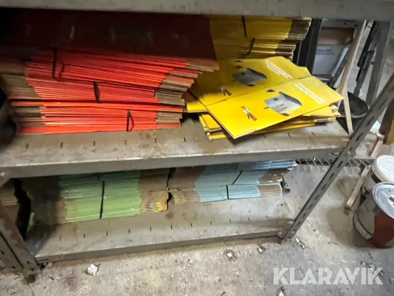 Billede 7 - Reol system med pakke papkasser.