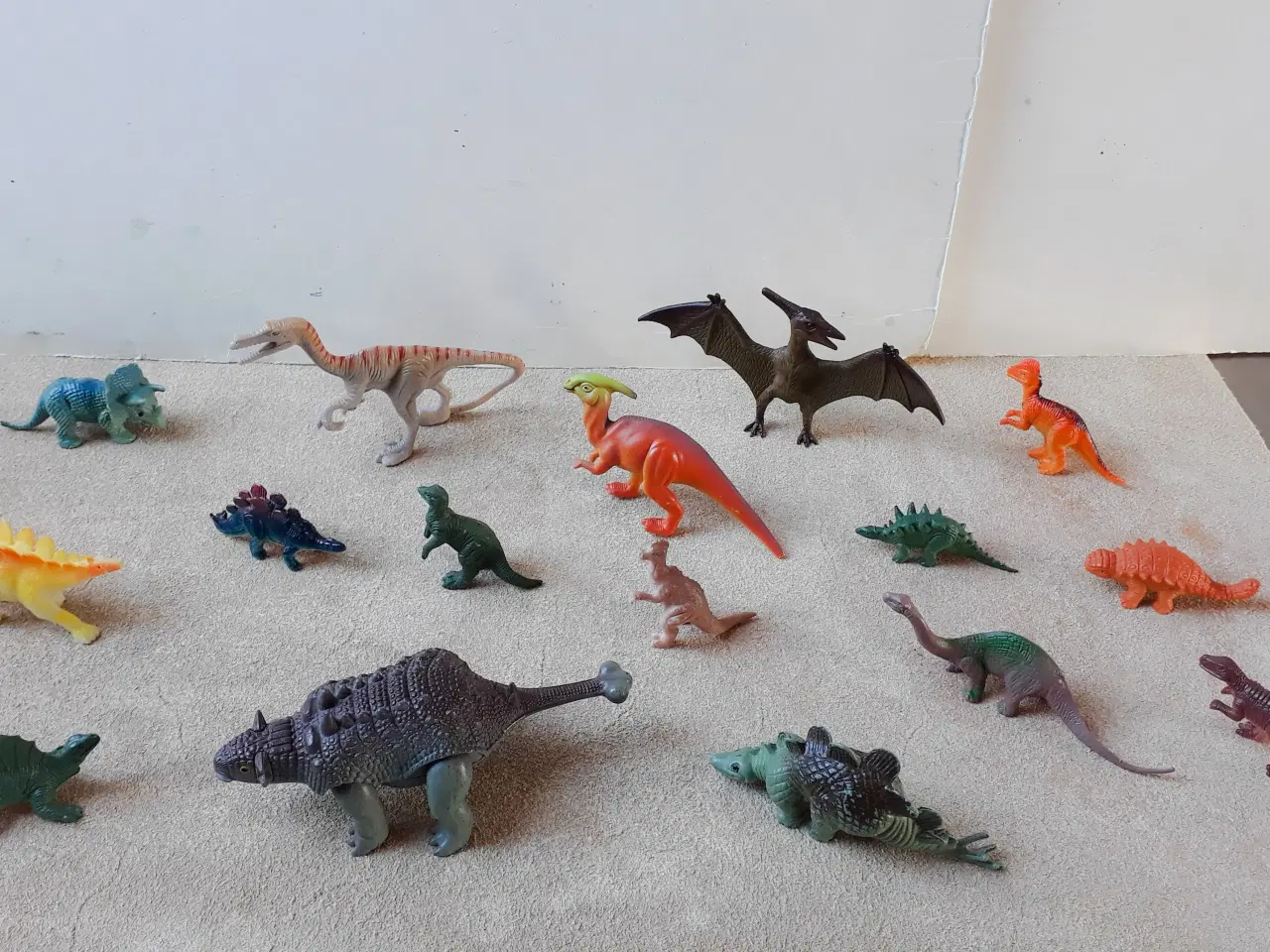 Billede 2 - 16 Dinosaurer