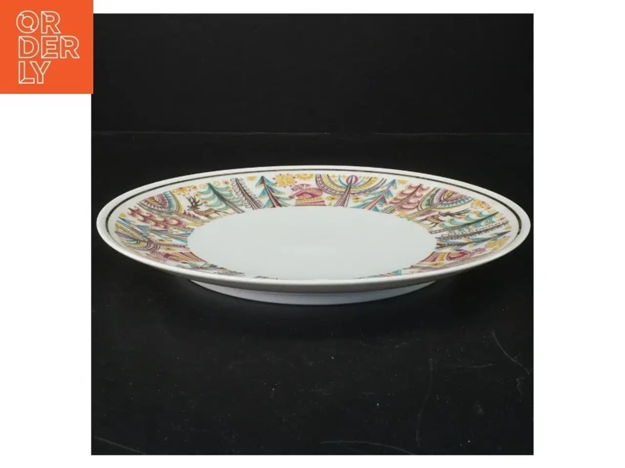 Billede 1 - Tallerken med dekoration fra H&G (str. Ø 26 cm)