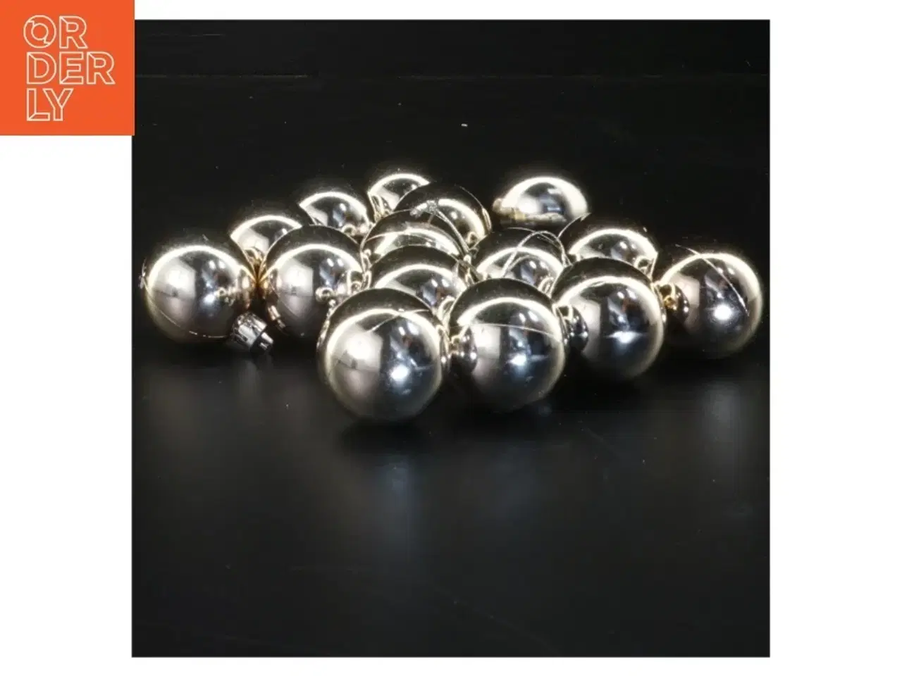 Billede 2 - Sølv julepynt kugler (str. Ø 4 cm)