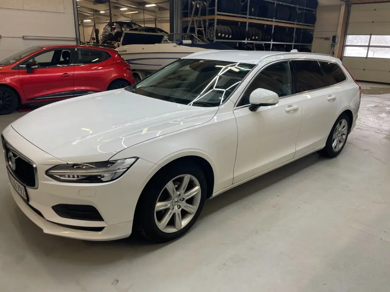 Billede 2 - Volvo V90 2,0 D4 190 Momentum aut. AWD