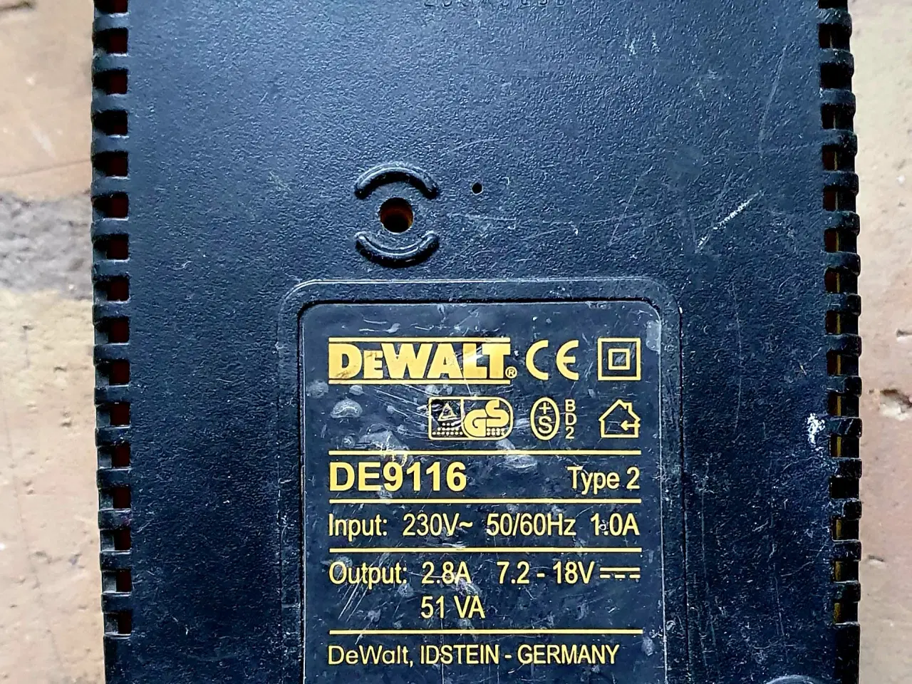 Billede 4 - Dewalt 7,2-18V oplader 