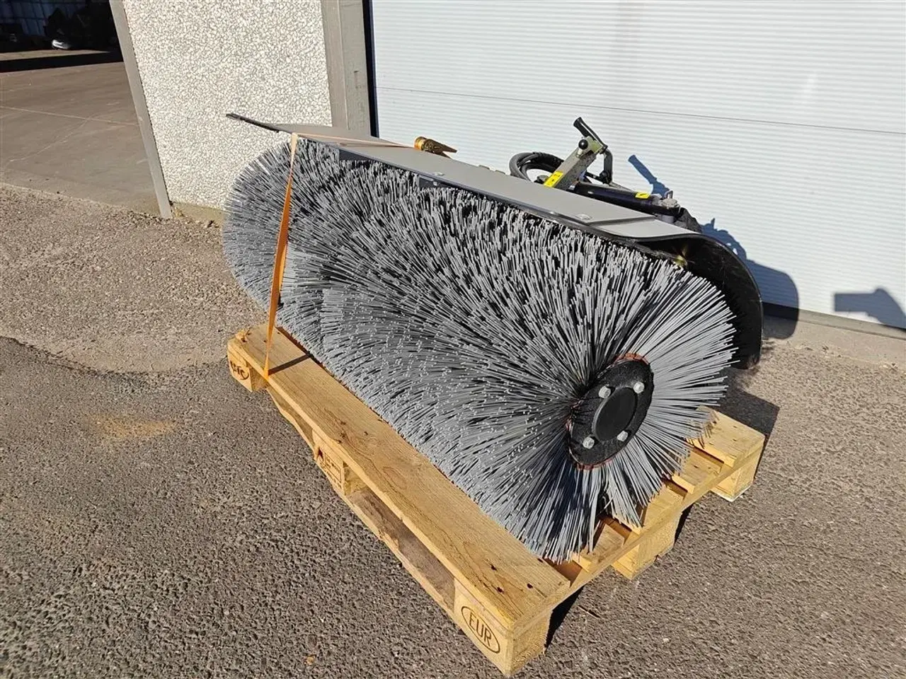 Billede 15 - Timan 3330 4WD MEGET PÆN STAND - KOST; V-PLOV, SPREDER