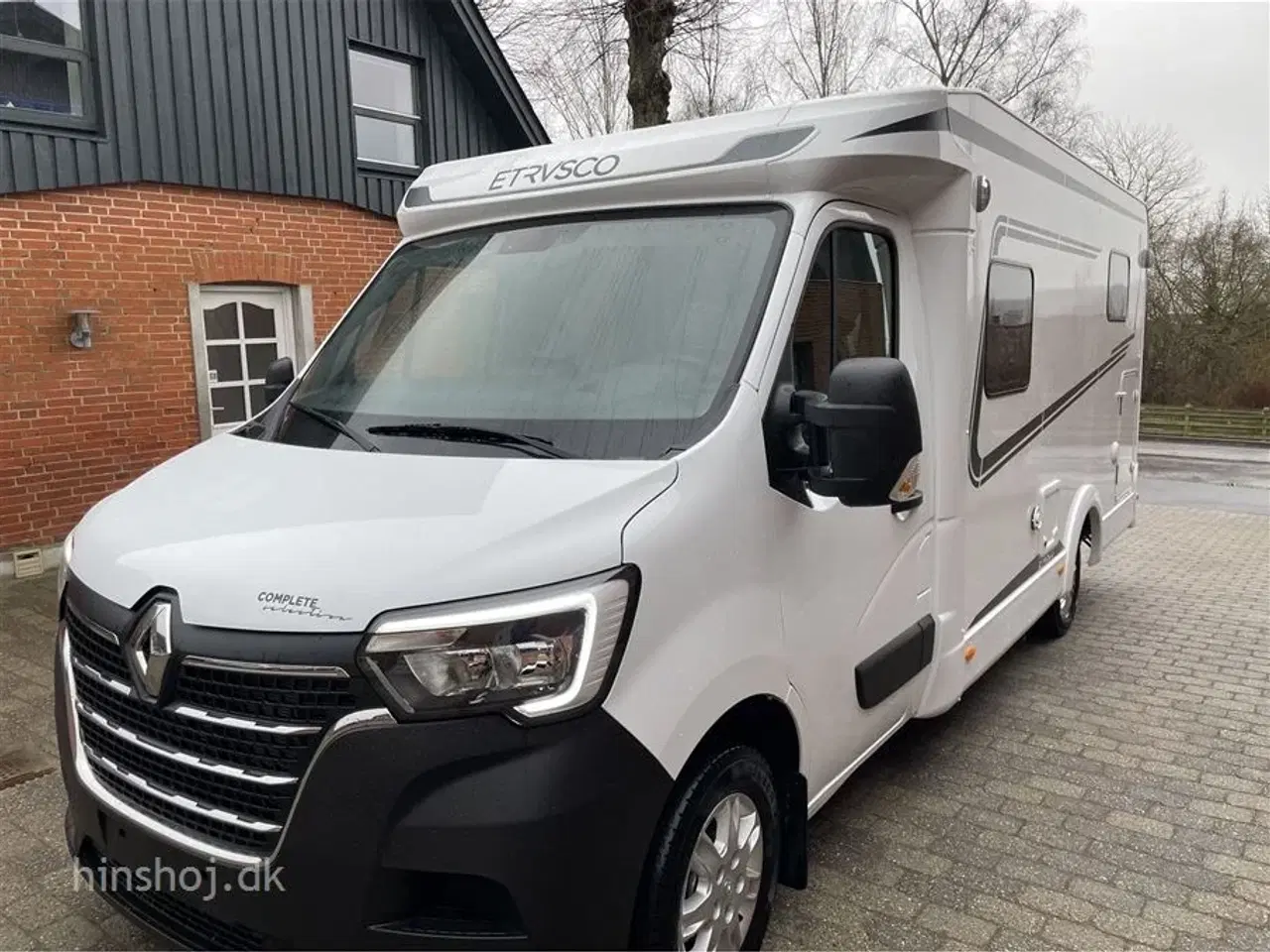 Billede 21 - 2024 - Etrusco V 6.8 SR Complete Sel.   Etrusco V 6.8 SR – Super Lækker Van fra Italienske Etrusco by Hymer