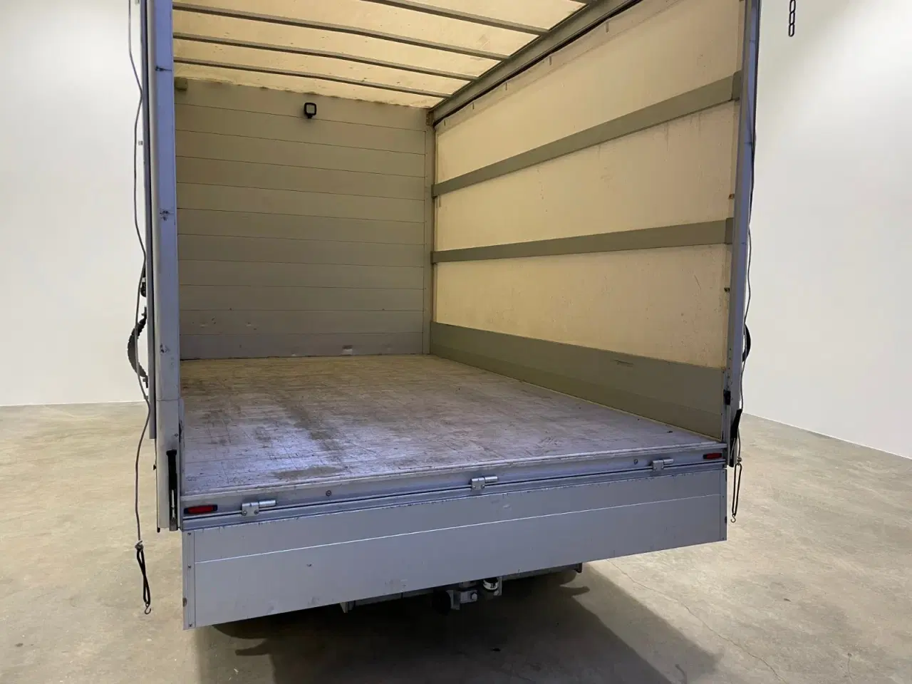 Billede 6 - Peugeot Boxer 435 2,2 BlueHDi 165 L3 Plus