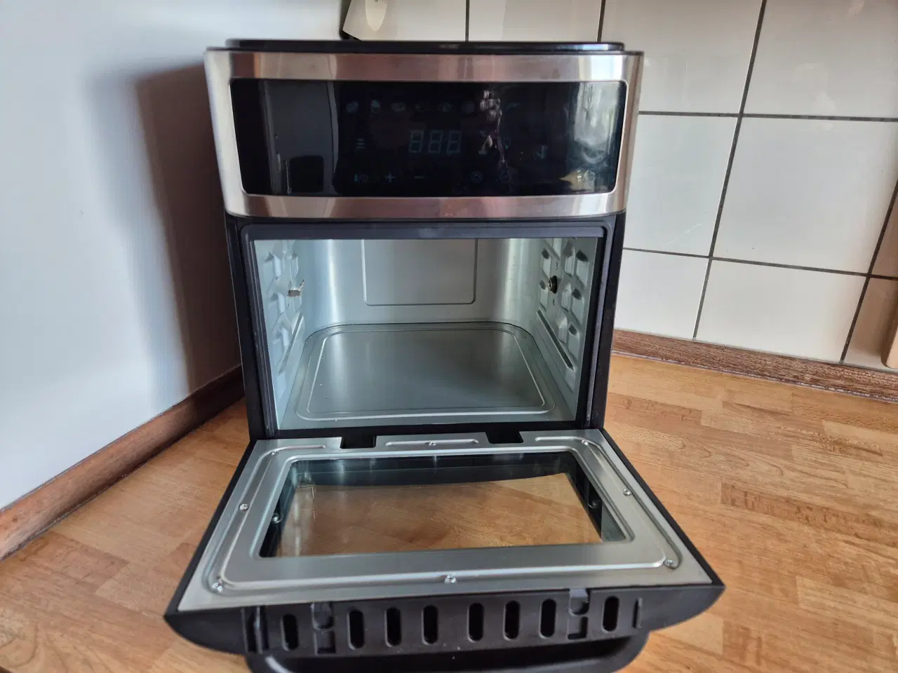 Billede 2 - Airfryer ovn med rotisseri 