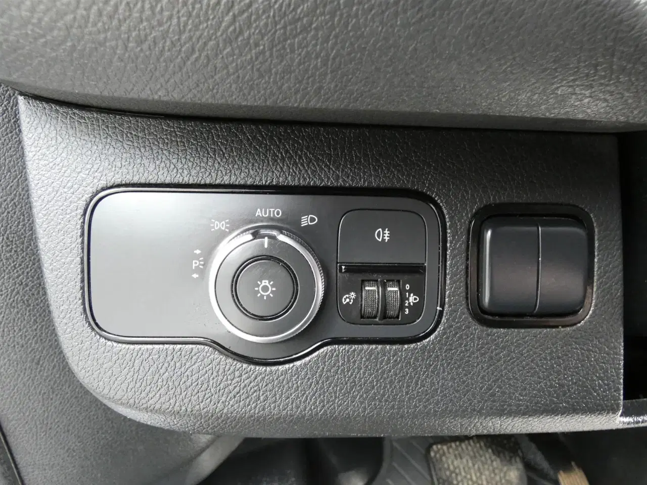 Billede 13 - Mercedes-Benz Sprinter 319 3,0 CDI A2 H2 RWD 190HK Van 6g