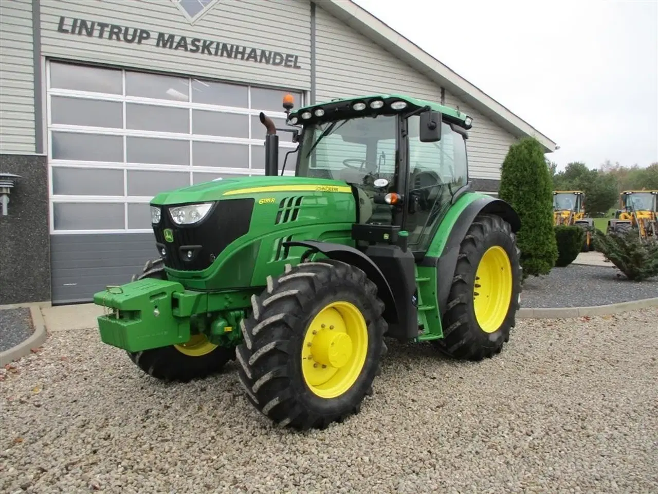 Billede 13 - John Deere 6135R Krybegear, TLS Affjedret foraksel og affjedret kabine