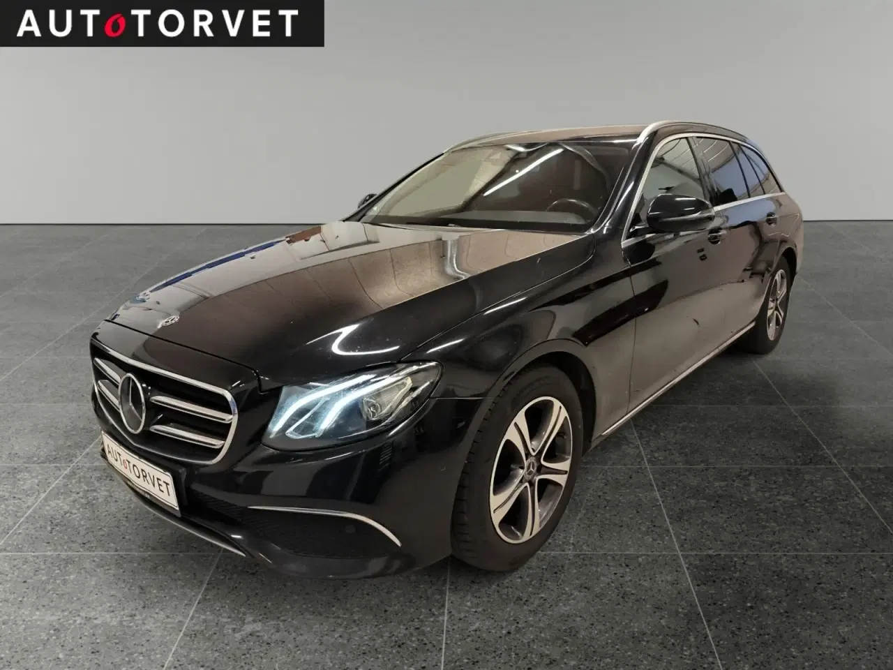 Billede 1 - Mercedes E220 d 2,0 Avantgarde stc. aut.