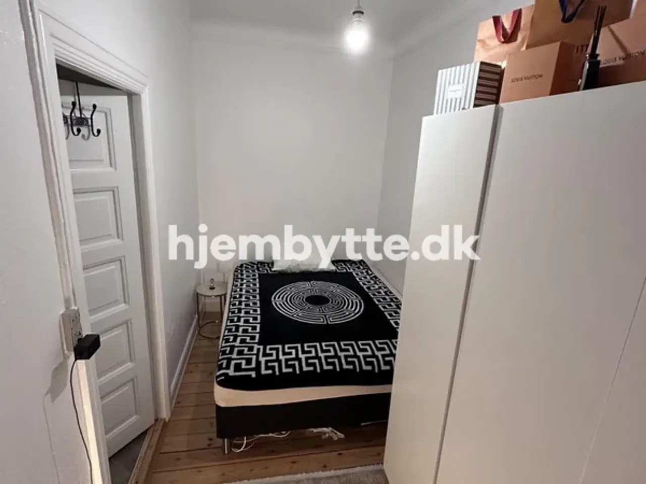 Billede 4 - Hjembytte - DalgasBlvd.