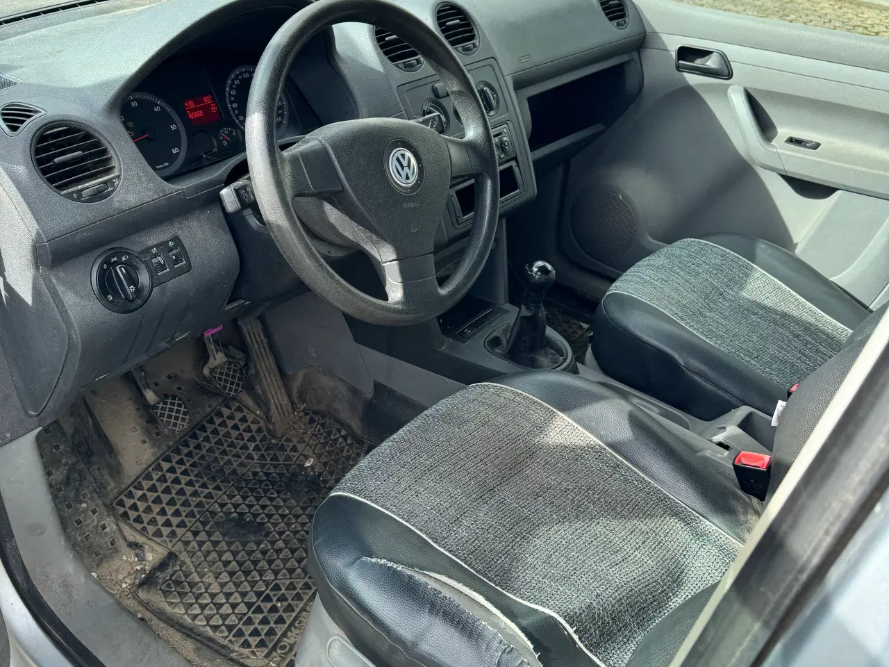 Billede 6 - VW Caddy 1.9 TDI Van, årg 2010 