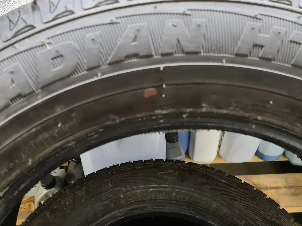 Billede 2 - 17" SUV dæk