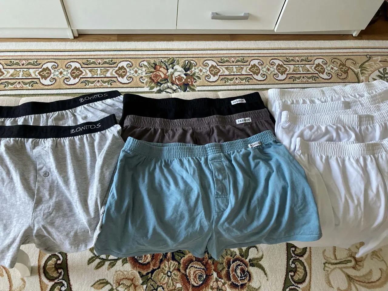 Billede 1 - 9 boxershorts str L og M - bomuld