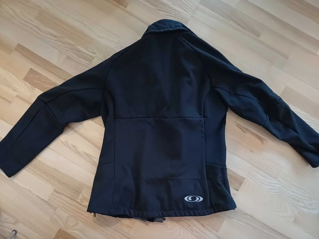 Billede 2 - Softshell Salomon sort