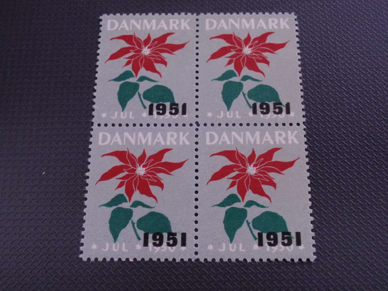Billede 1 - Postfrisk 4-blok Provisorie 1951 / 50 type 1 & 2. 