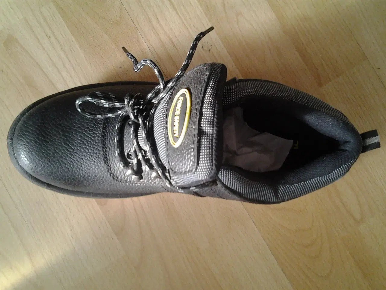 Billede 2 - sikkerheds sko billig 375 kr