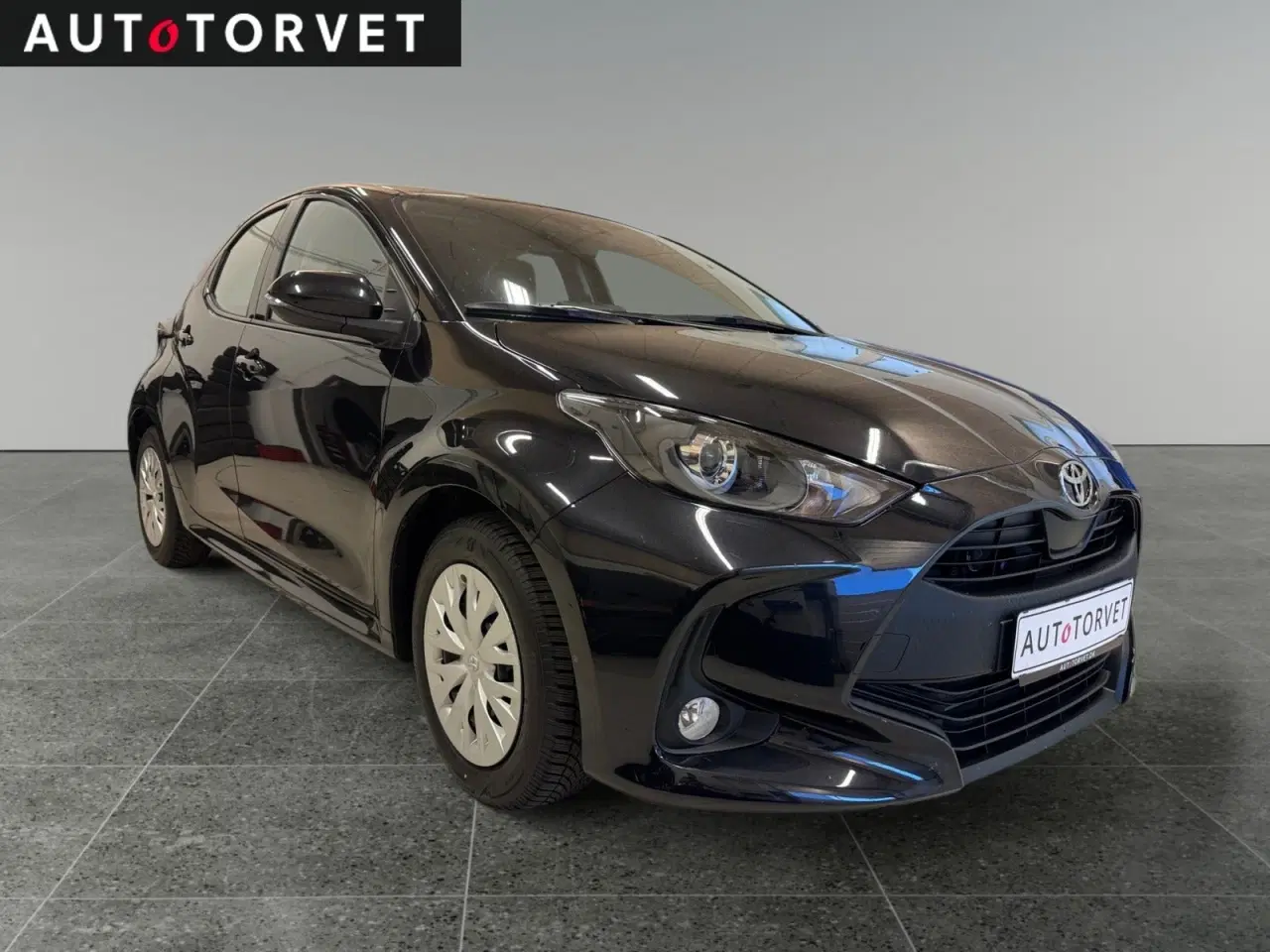 Billede 2 - Toyota Yaris 1,5 Hybrid Active e-CVT